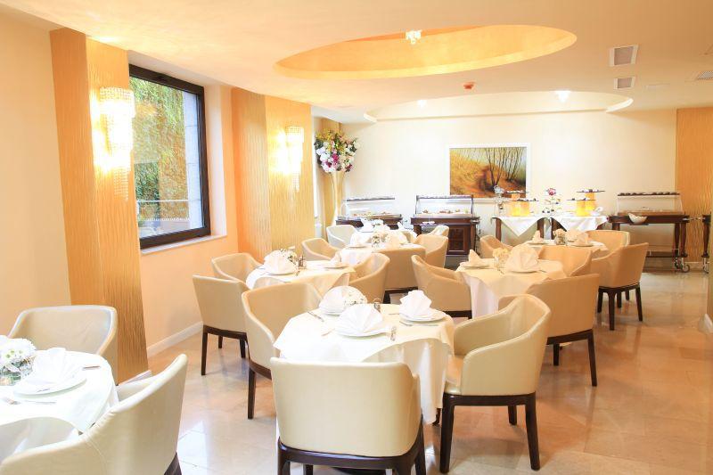 Kosher Hotel Lev Or 부쿠레슈티 외부 사진