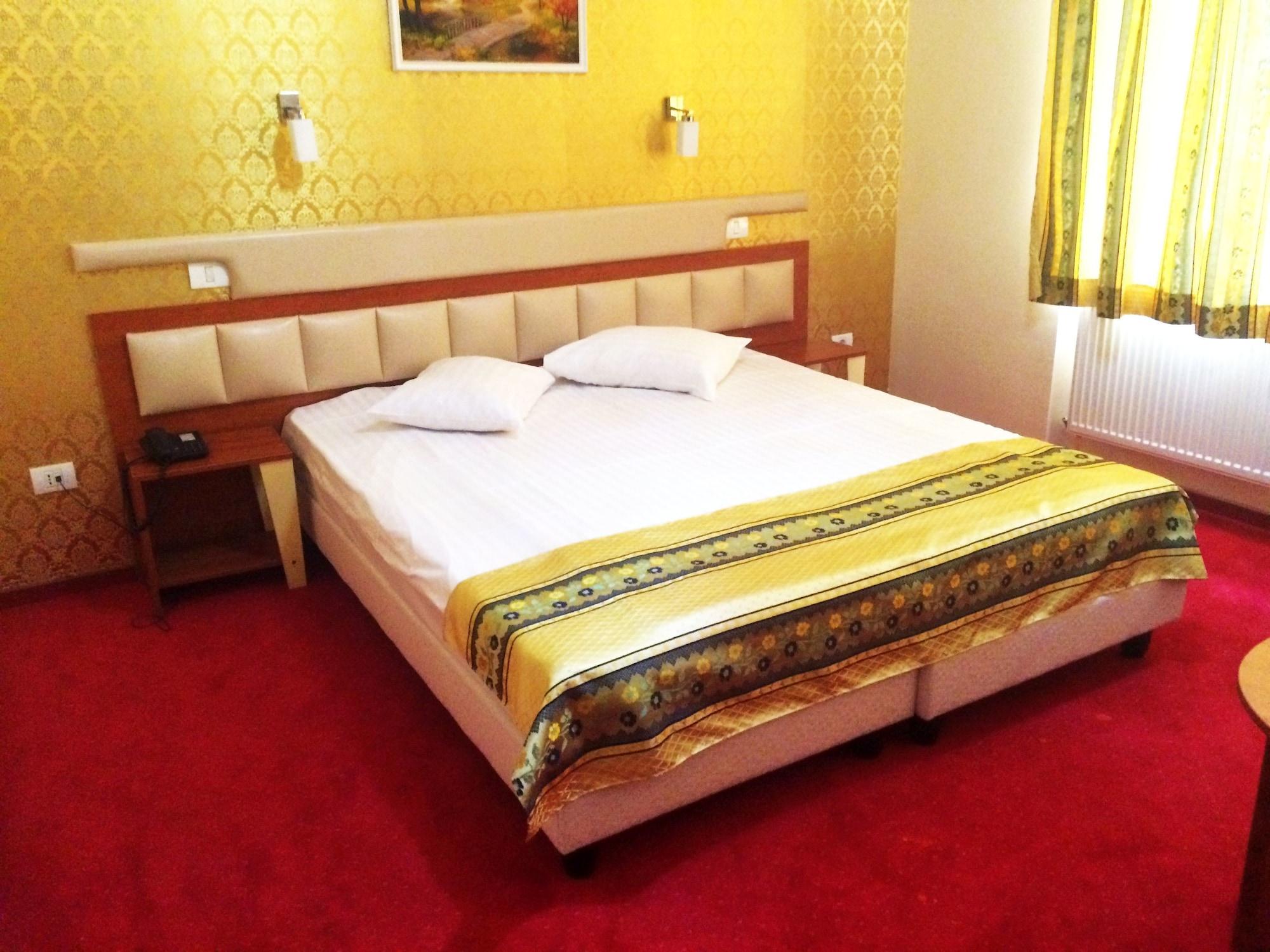 Kosher Hotel Lev Or 부쿠레슈티 외부 사진