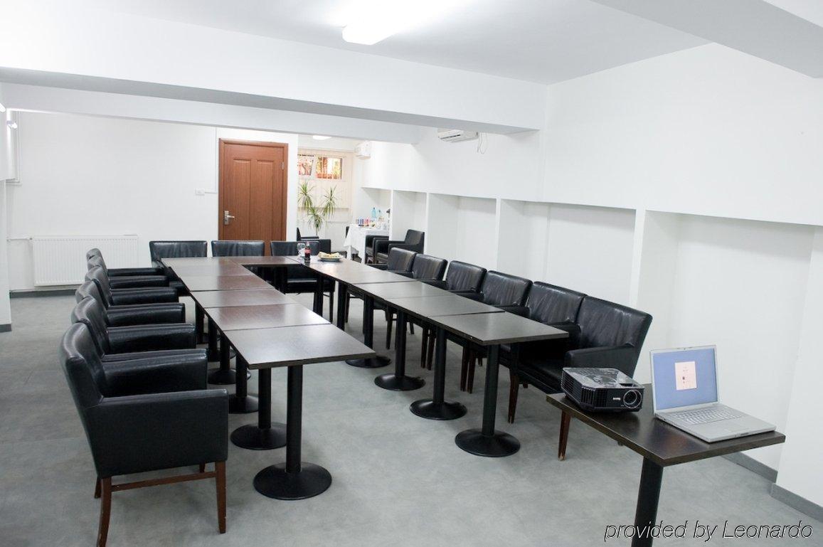 Kosher Hotel Lev Or 부쿠레슈티 외부 사진