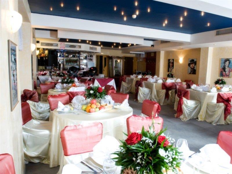 Kosher Hotel Lev Or 부쿠레슈티 외부 사진