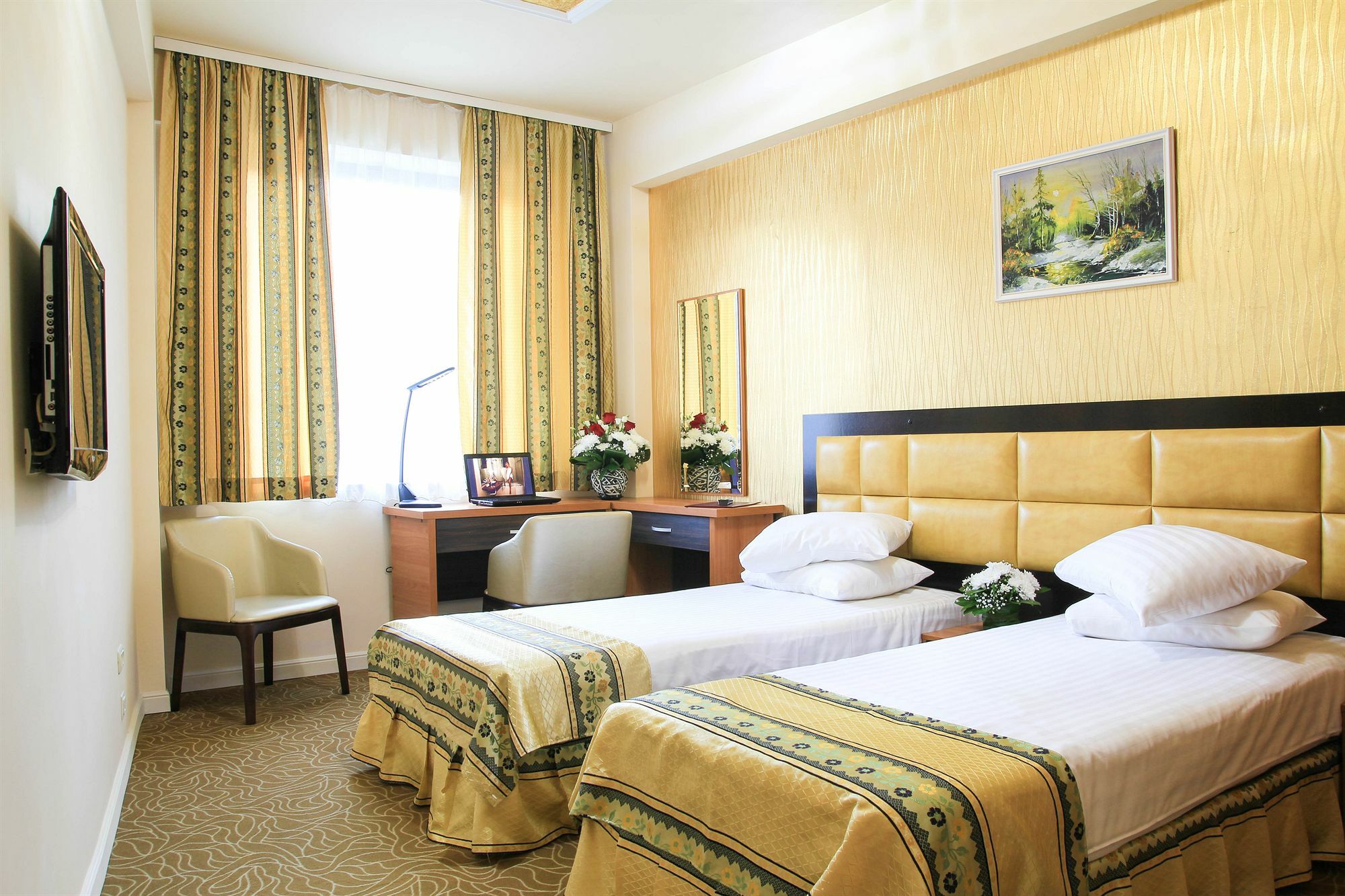 Kosher Hotel Lev Or 부쿠레슈티 외부 사진