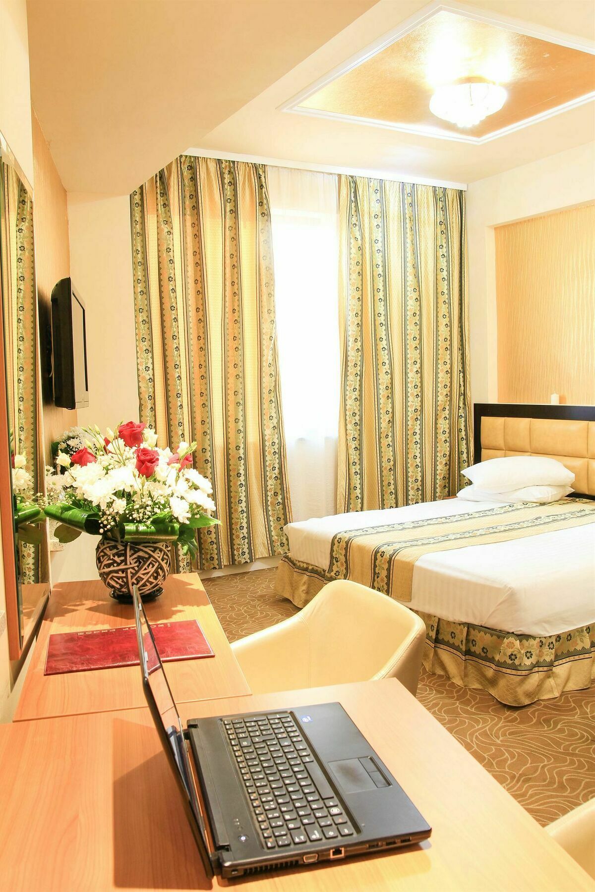 Kosher Hotel Lev Or 부쿠레슈티 외부 사진