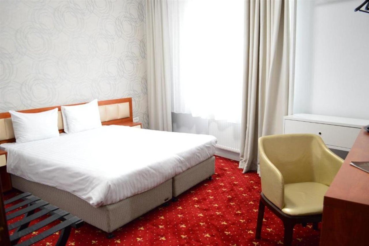 Kosher Hotel Lev Or 부쿠레슈티 외부 사진